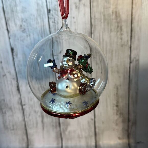 Vintage Christmas Tree Ornament handblown glass Snowman w/wreath - Picture 1 of 5